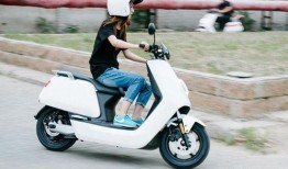 开封电动车爆料新闻视频,揭秘安全隐患，呼吁加强监管