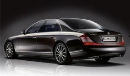 迈巴赫最新爆料圈,奢华升级，未来豪华车市场新标杆