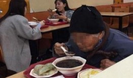 爆料奶奶做饭是哪一集视频,视频爆料背后的温馨一幕