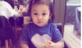 爆料甜馨搞笑视频,萌娃金句频出，笑料百出萌翻网友